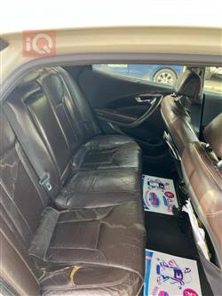 هيونداي أزيرا